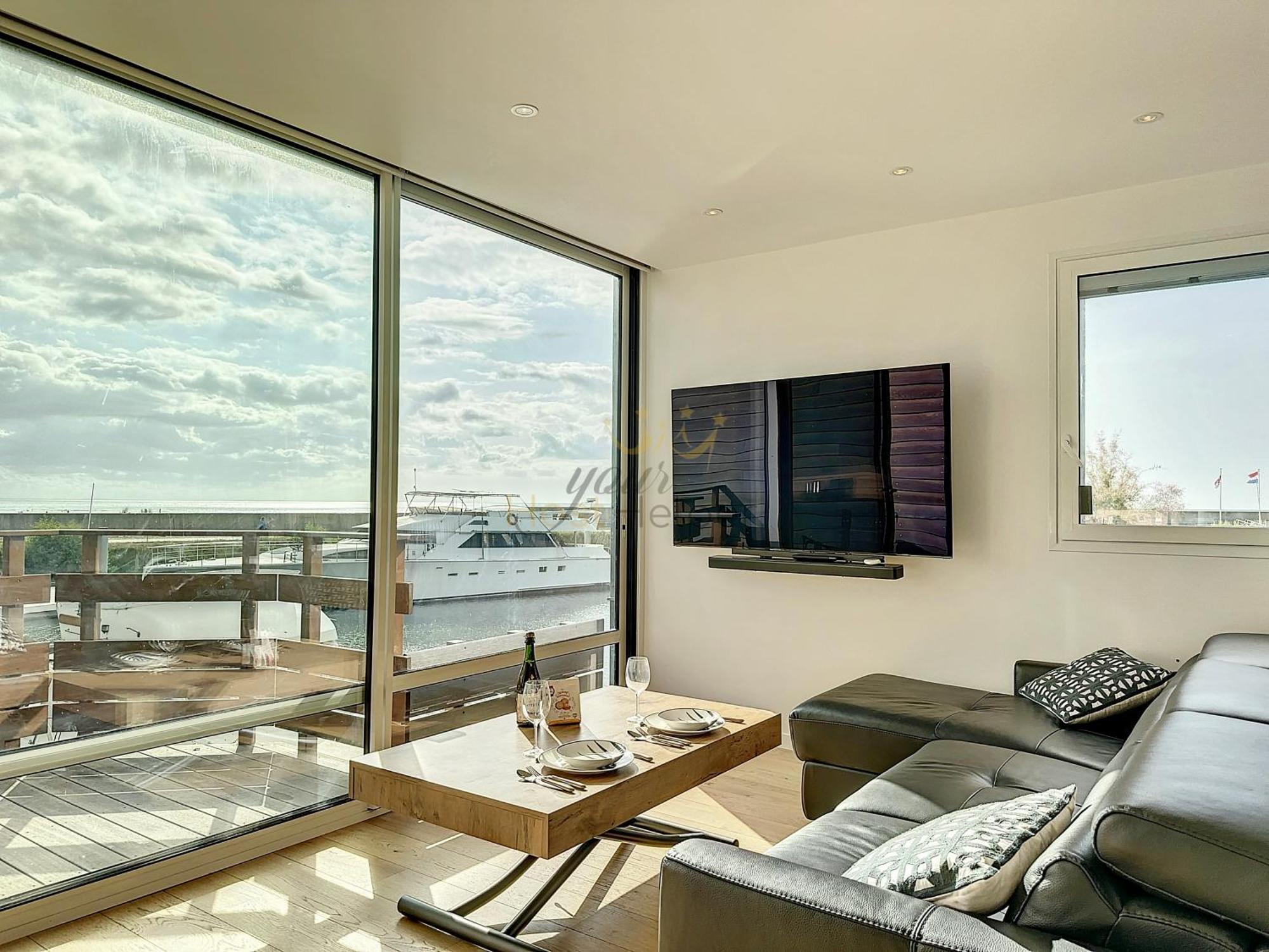 Le Yacht Yourhosthelper Deauville Dış mekan fotoğraf
